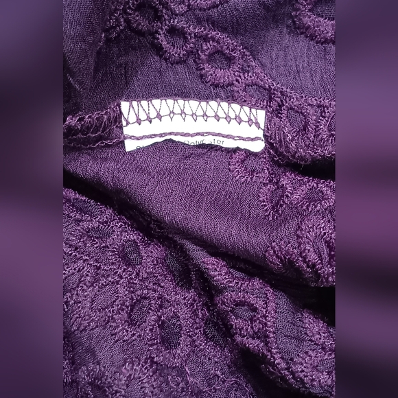 WEEKEND SUZANNE BETRO SHEER Plum Perfect WOMEN'S Sz M Bell Sleeve Blouse Tunic - Picture 7 of 9
